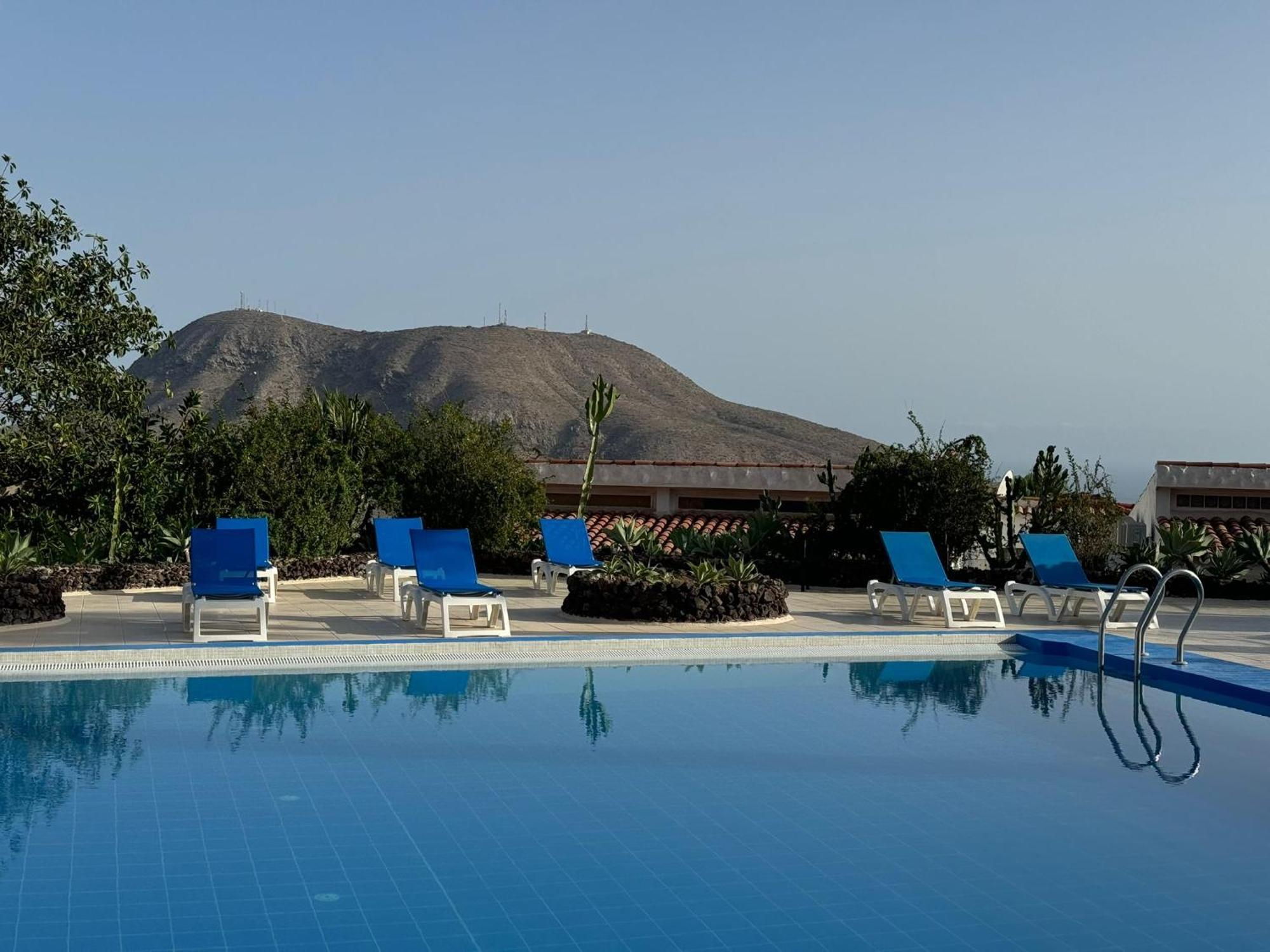 Villa Azure Horizon And Breeze - Panoramic Ocean View And Heated Pool Chayofa Exteriör bild
